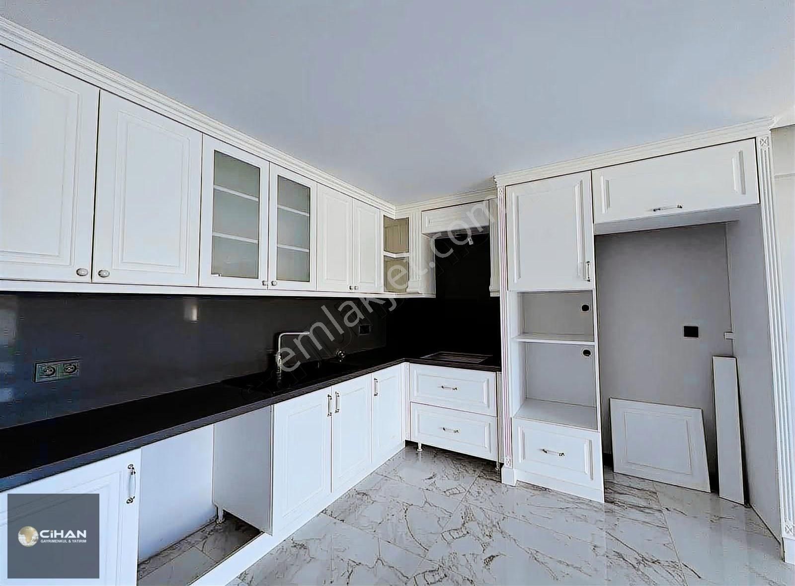 Kuşadası Davutlar Sahilde Denize Yakın Müstakil Yazlık - Görsel 2