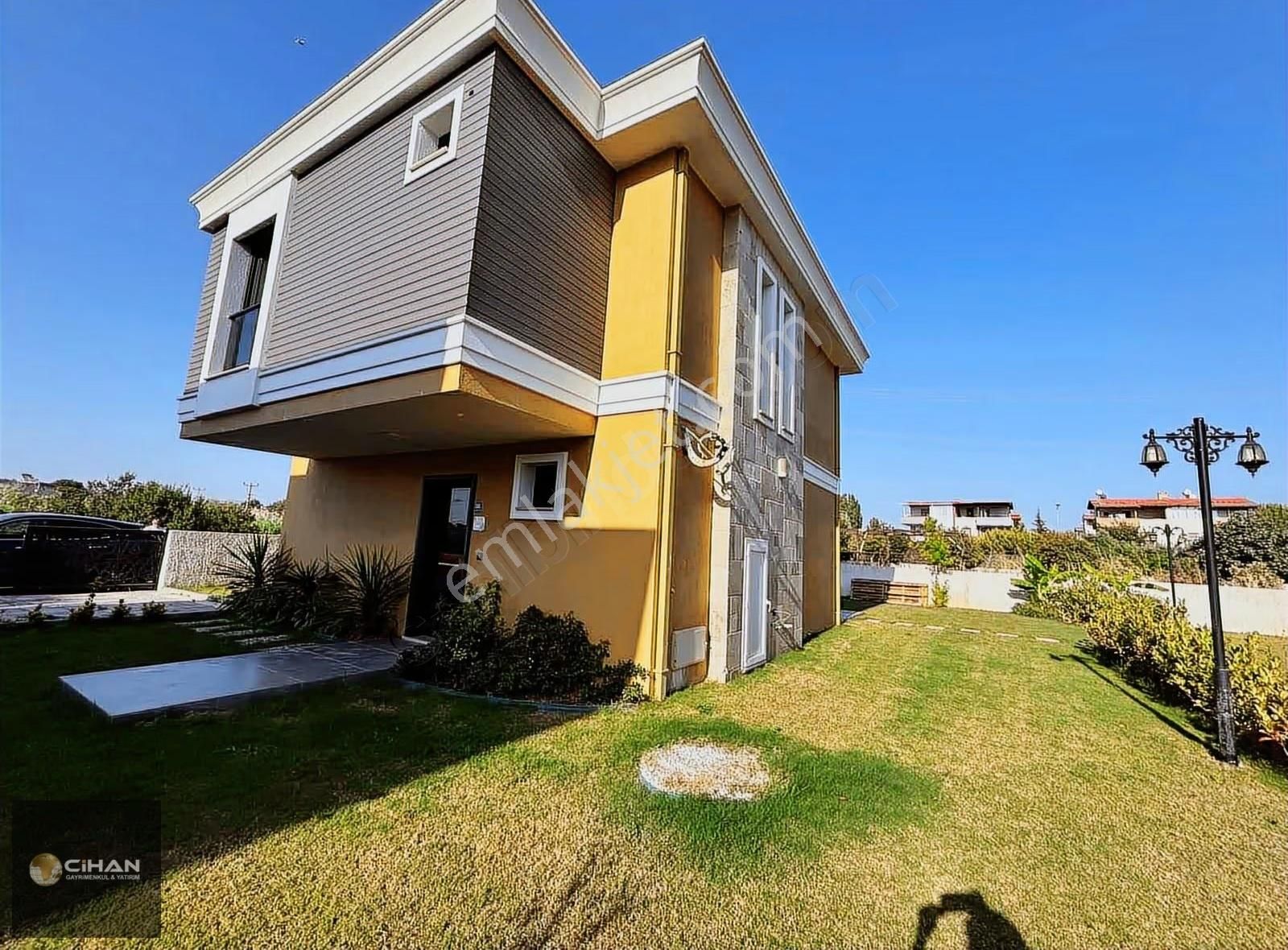 Kuşadası Davutlar Sahilde Denize Yakın Müstakil Yazlık - Görsel 29