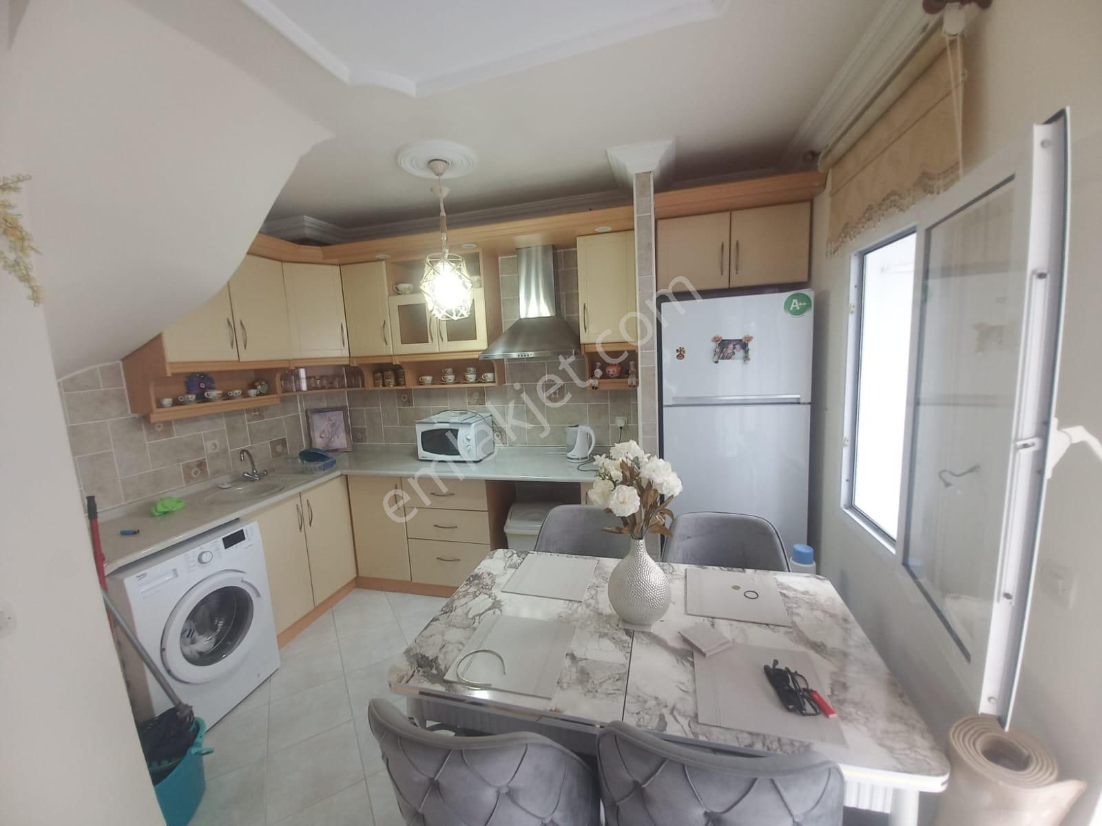 Kuşadası Kadınlar Denizi Havuzlu Sitede 3+1 - Görsel 4