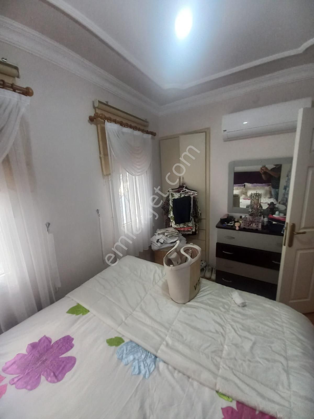 Kuşadası Kadınlar Denizi Havuzlu Sitede 3+1 - Görsel 10