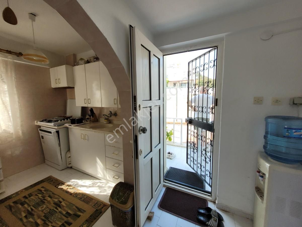 Kuşadası Kadınlar Denizi Mevki Havuzlu Sitede Satılık Villa - Görsel 8