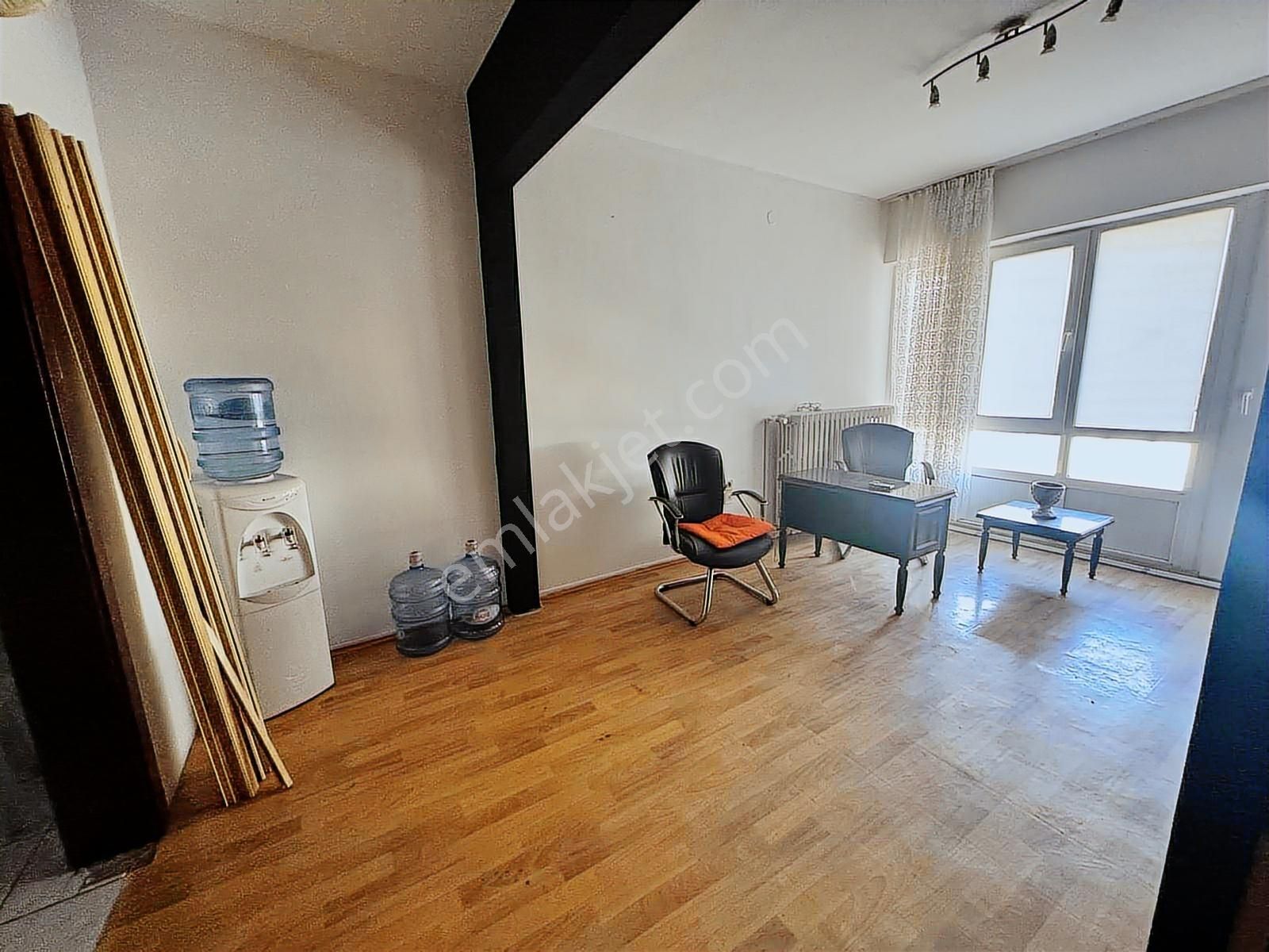 Turyap'tan Kızılayda Mobilyalı Kiralık İş Yeri - Görsel 32