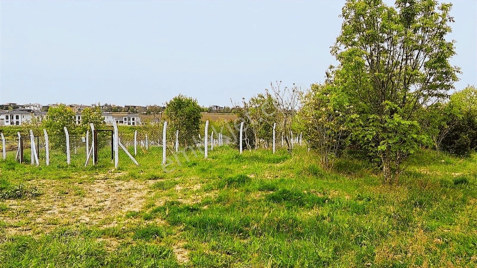 Tepekent Villalarının Dibinde Emsalsiz Yatırımlık Yol Cephe Arsa - Görsel 3