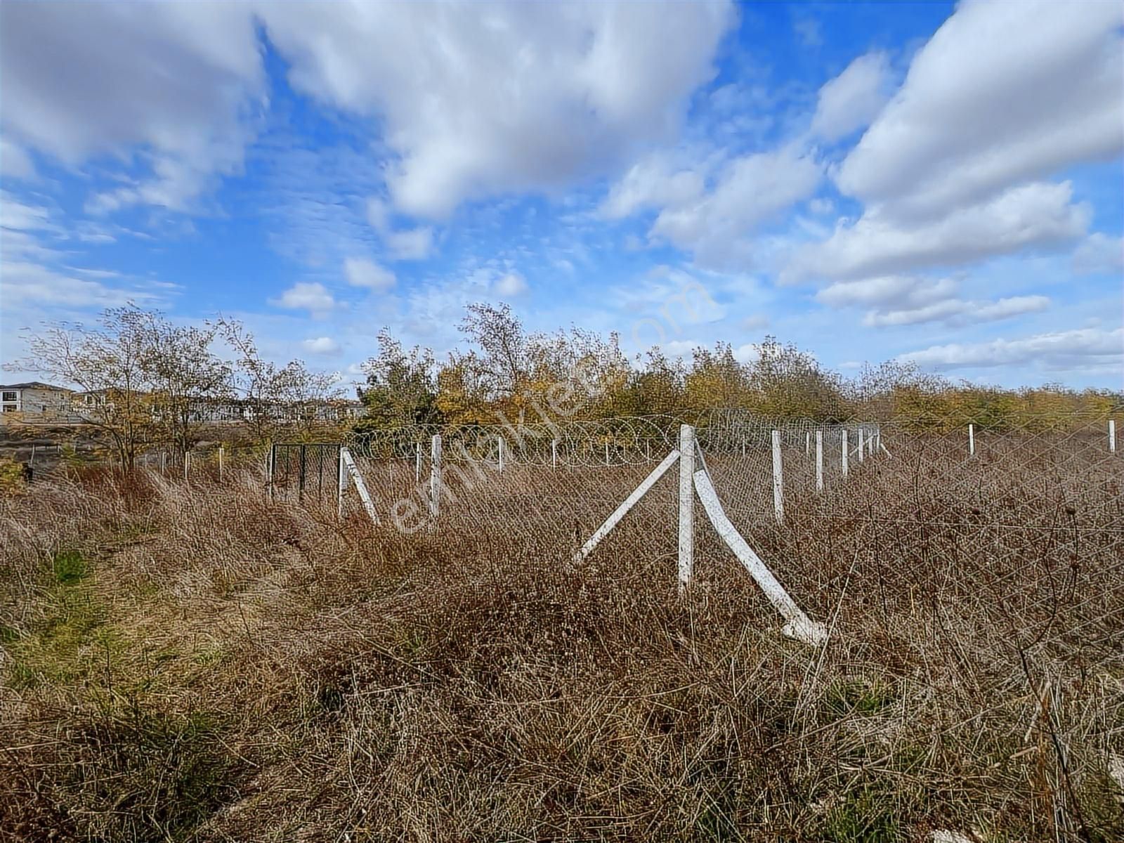 Tepekent Villalarının Dibinde Emsalsiz Yatırımlık Yol Cephe Arsa - Görsel 7