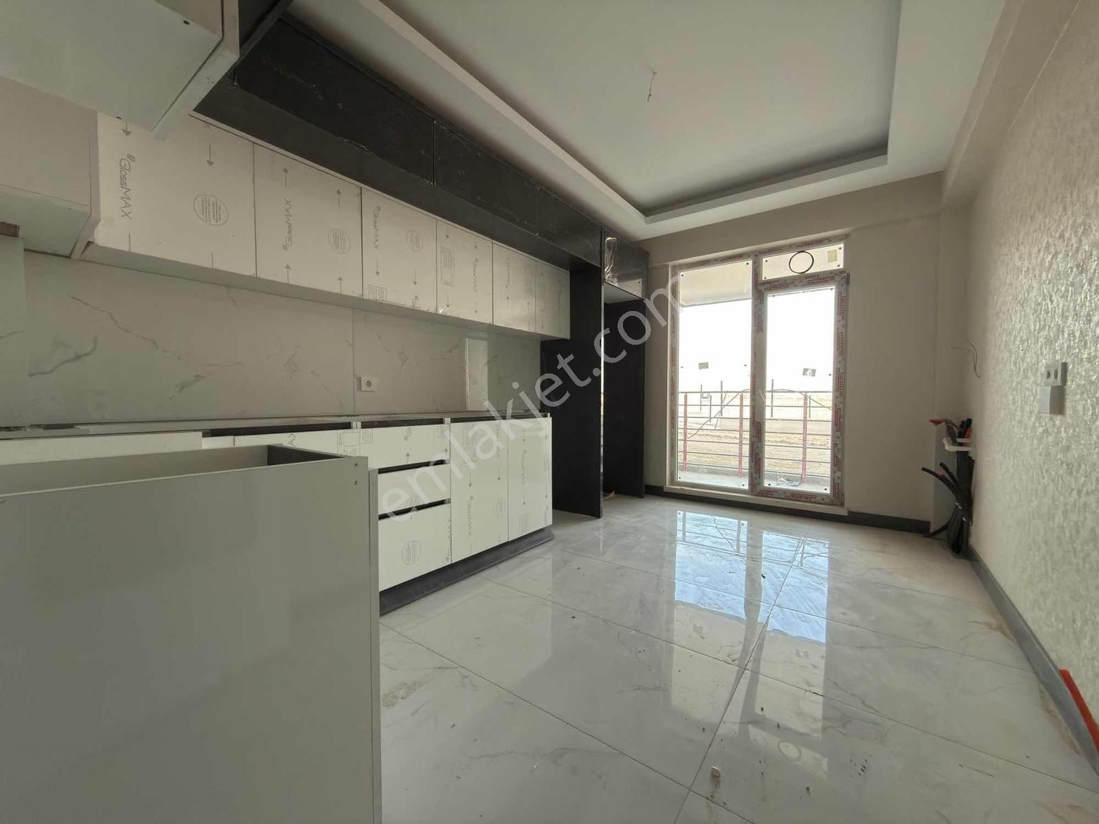 Keskin'den Karakaya Da Vadi Manzaralı Sıfır 2+1 Daire