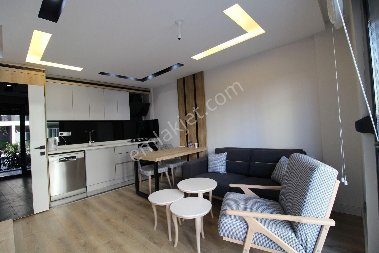 Donanımlı Site İçerisinde Yatırıma Uygun Lüks Eşyalı Kiracılı 1+1 - Görsel 10