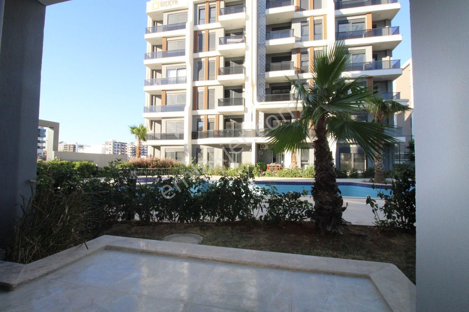 Donanımlı Site İçerisinde Yatırıma Uygun Lüks Eşyalı Kiracılı 1+1 - Görsel 13