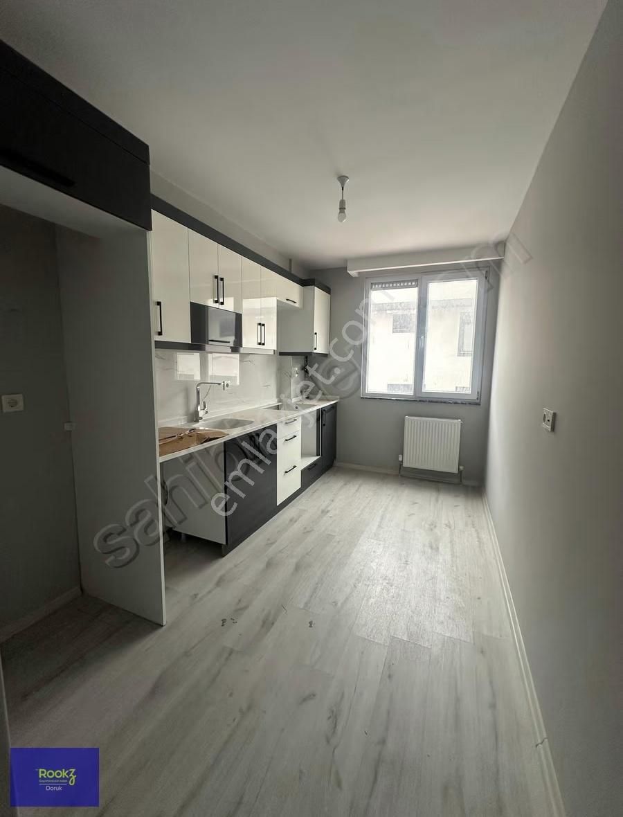Rookzdoruk'dan Sultanbeyli Merkez'de Sıfır Arakat Lüks Geniş 2+1 - Görsel 12