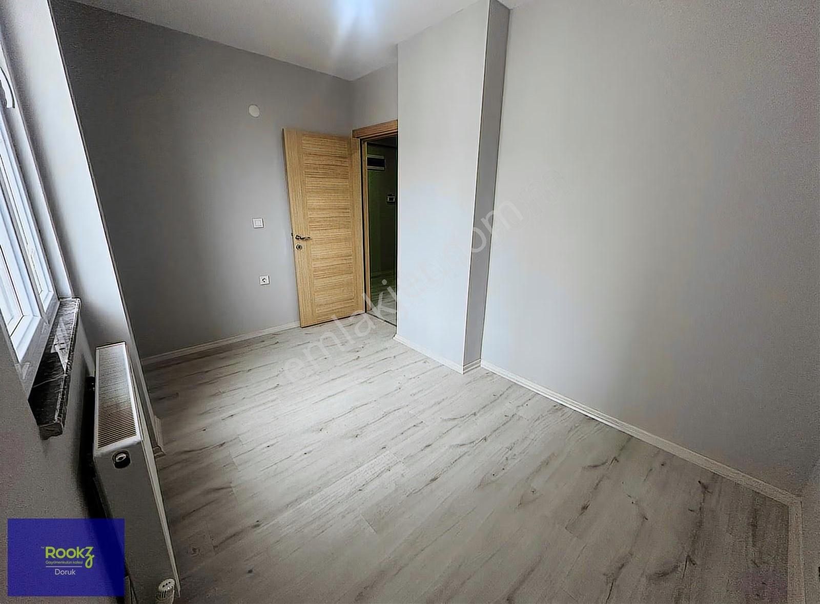 Rookzdoruk'dan Sultanbeyli Merkez'de Sıfır Arakat Lüks Geniş 2+1 - Görsel 14