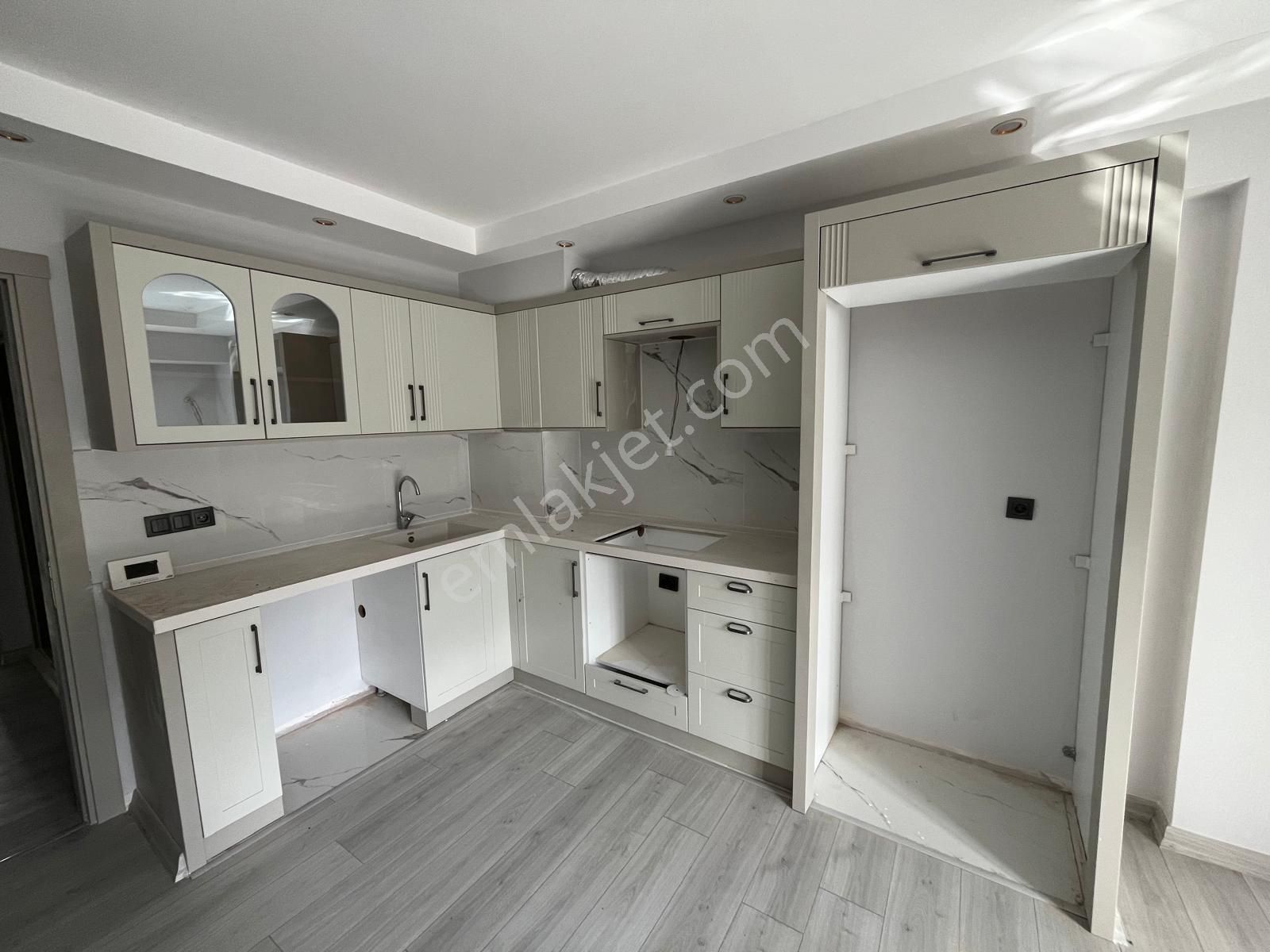 Ortaca Bahçelievler Mahallesinde 1+1 Daire Satılık