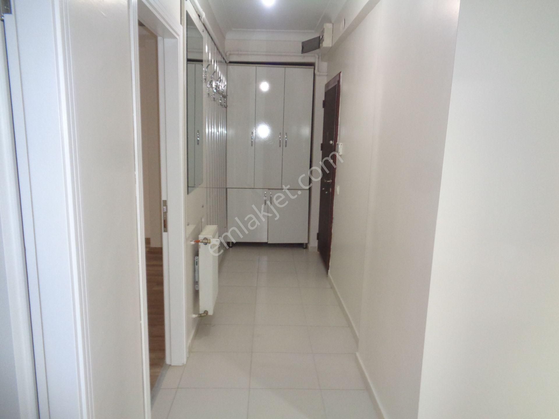 Işıklar Mah. Sivrihisar Caddesinde Arakat Daire - Görsel 12