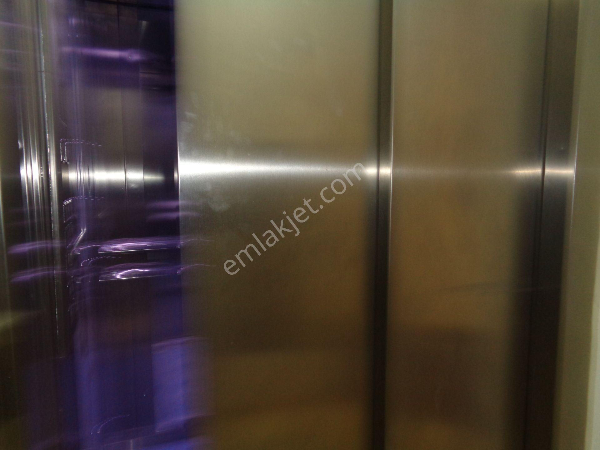 Işıklar Mah. Sivrihisar Caddesinde Arakat Daire - Görsel 14