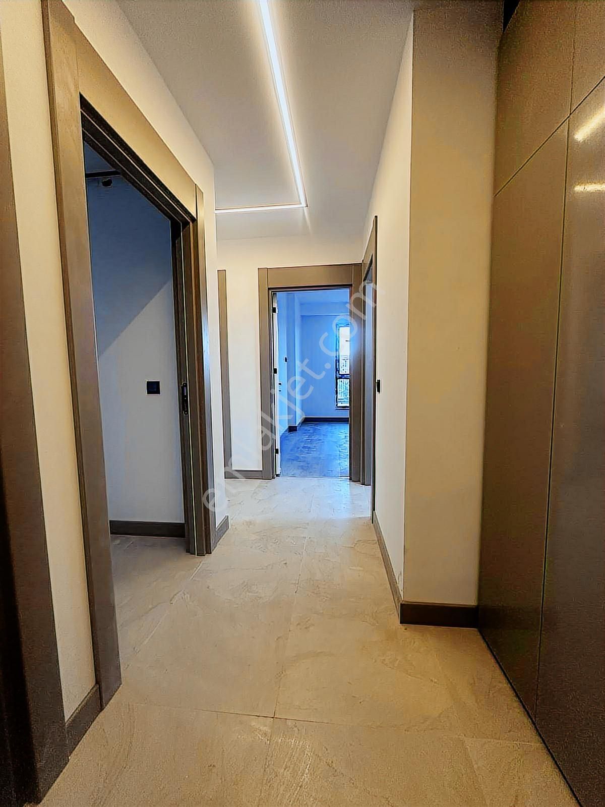 Susuz Meydan Suit'de Bağımsız Mutfaklı 2+1 Satılık Daire - Görsel 5