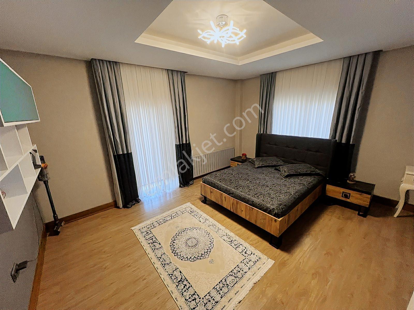 Yeni Batıda Botanik Metro Yakını 7+2 Lüx Uygun Fiyatlı Villa - Görsel 33