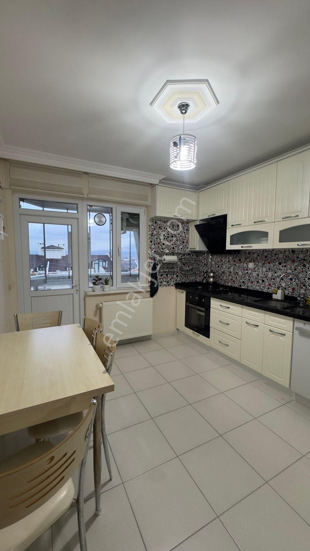 Aydınlık Emlak'tan Alanyurt Yenimahalle’de Satılık Site İçi Satılık 3+1 Daire - Görsel 10