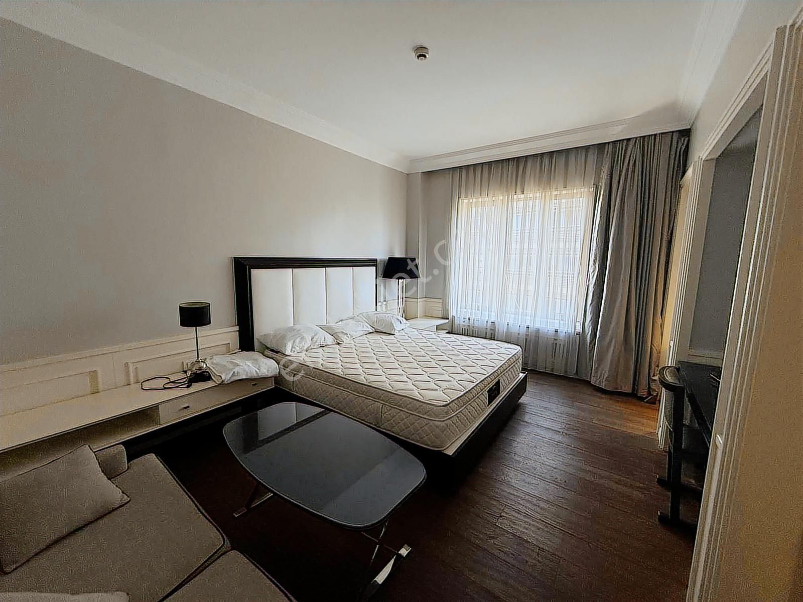 Lüks Eşyalı 1+0 Kiralık Daireler - İstanbul Divan Otel Yanı - Görsel 25