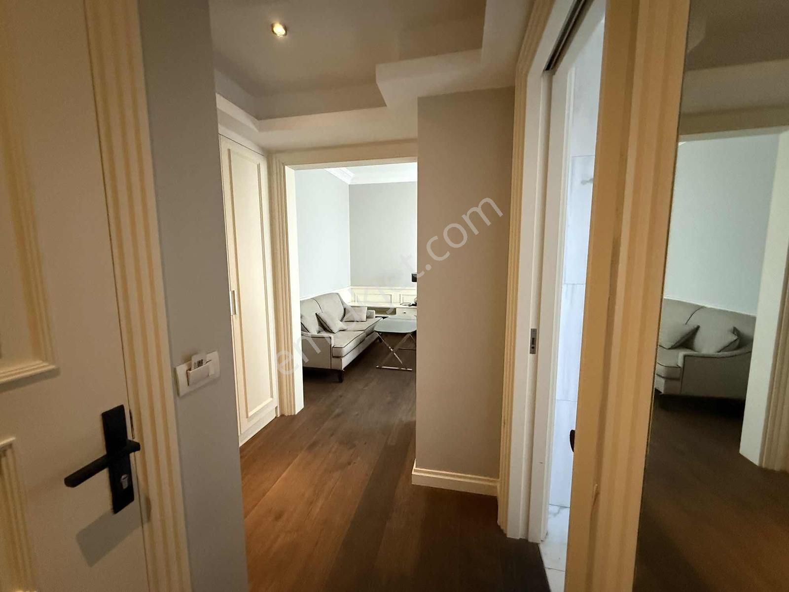 Lüks Eşyalı 1+0 Kiralık Daireler - İstanbul Divan Otel Yanı - Görsel 3