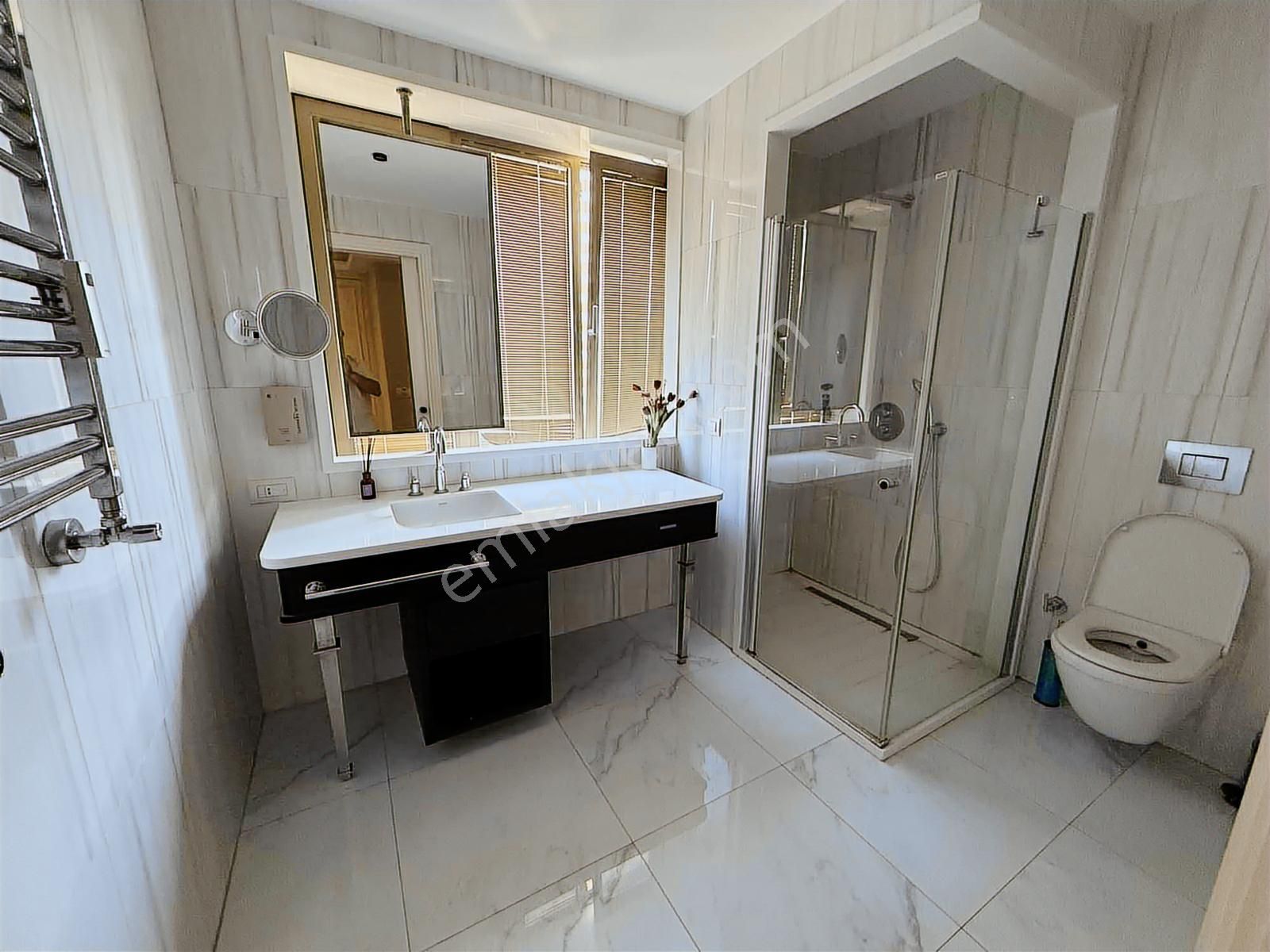 Lüks Eşyalı 1+0 Kiralık Daireler - İstanbul Divan Otel Yanı - Görsel 11