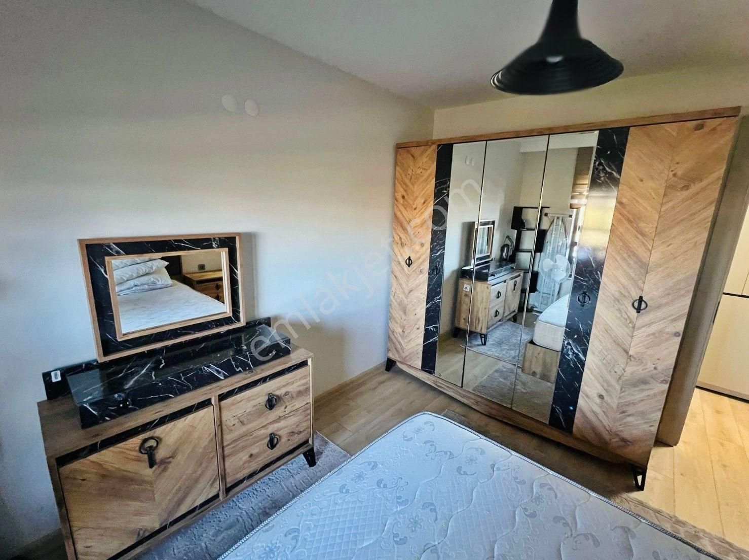 Batıkentte Site İçi Eşyalı Yüksek Kira Getirili Büyük Tip 1+1 - Görsel 14