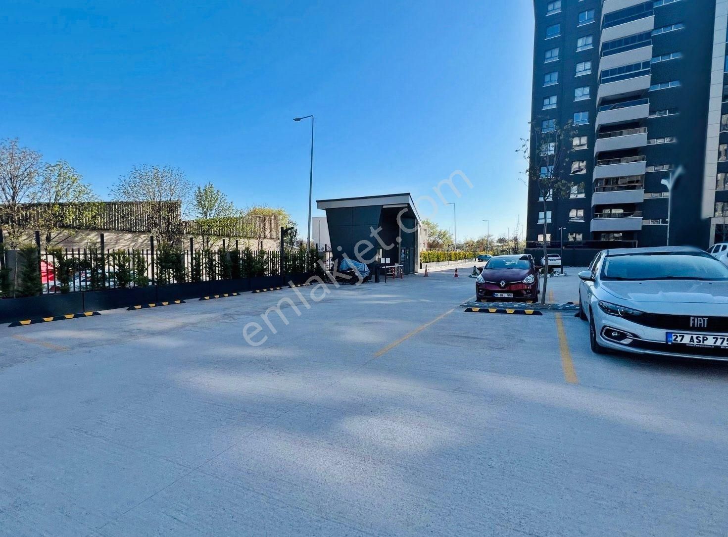 Batıkentte Site İçi Eşyalı Yüksek Kira Getirili Büyük Tip 1+1 - Görsel 3