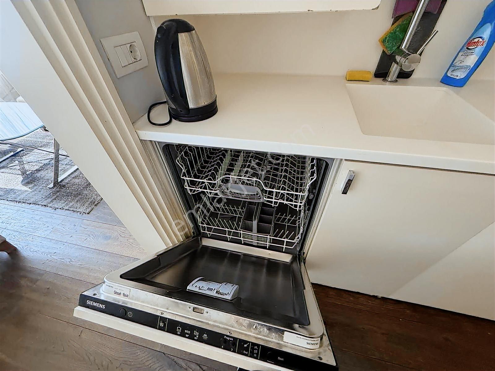 Şişli Harbiye'de Kiralık 1+1 Lüks Eşyalı Daire Faturalar Dahil - Görsel 22