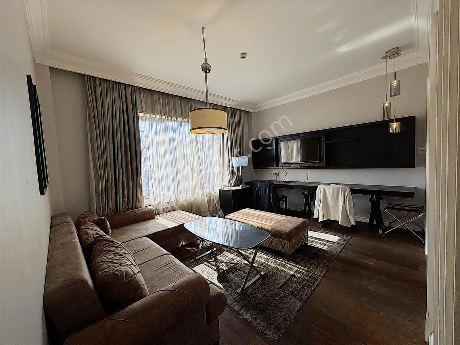 Şişli Harbiye'de Kiralık 1+1 Lüks Eşyalı Daire Faturalar Dahil - Görsel 25