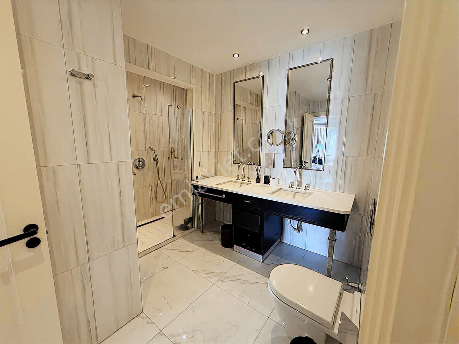 Şişli Harbiye'de Kiralık 1+1 Lüks Eşyalı Daire Faturalar Dahil - Görsel 20