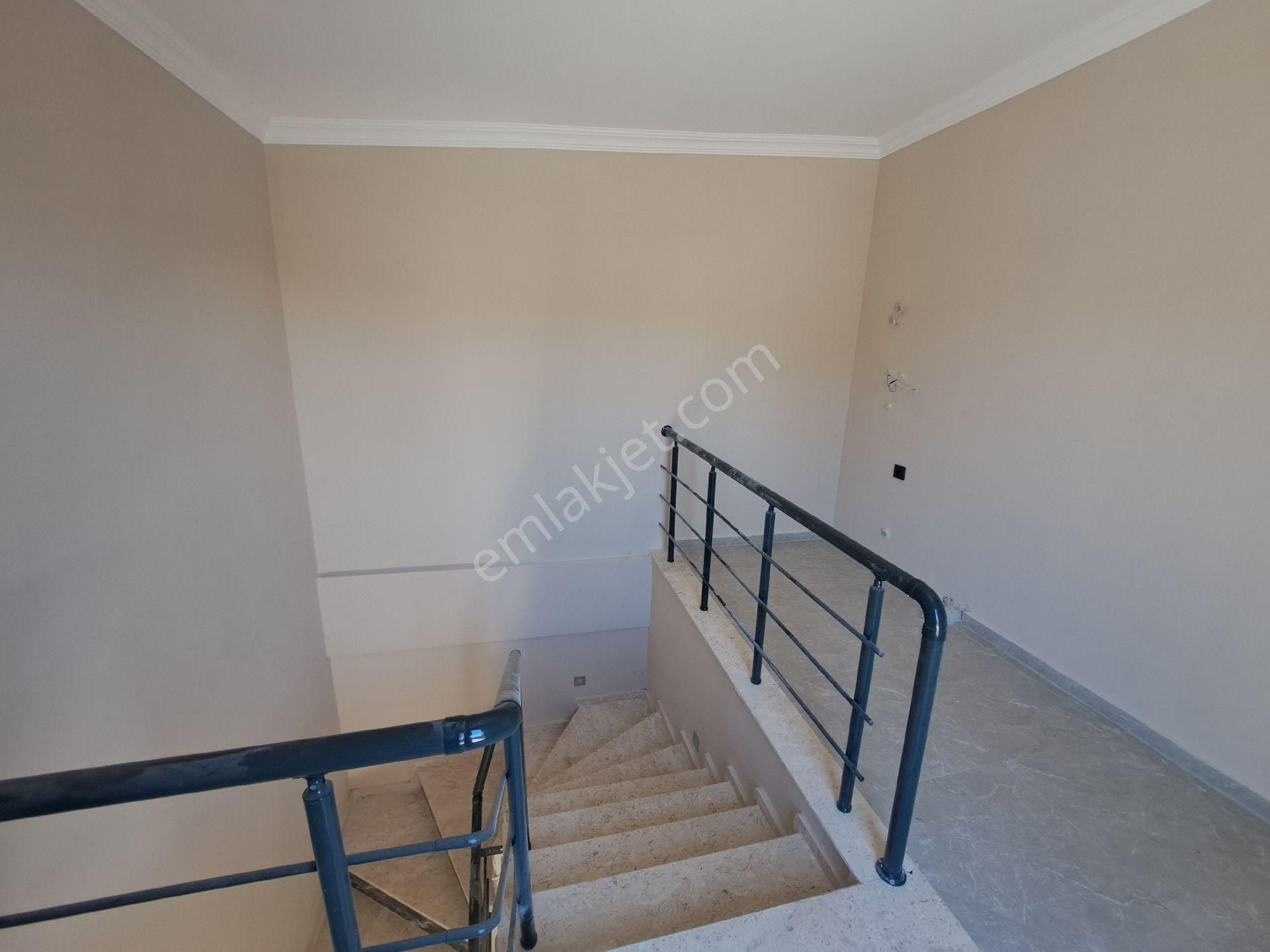 İzmir Seferihisar Doğanbey De Satılık 3+1 Villa - Görsel 29