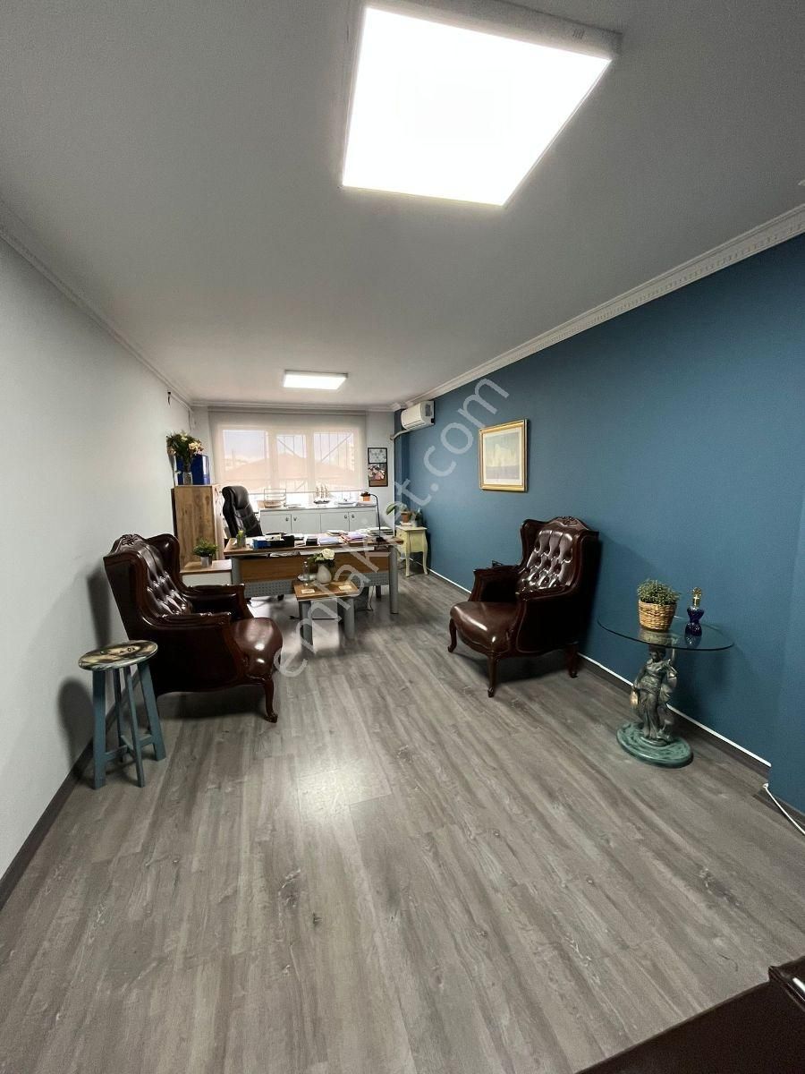 Uluyol Ziraat Bankası Üstü 2+1 Kiralık Ofis - Görsel 18