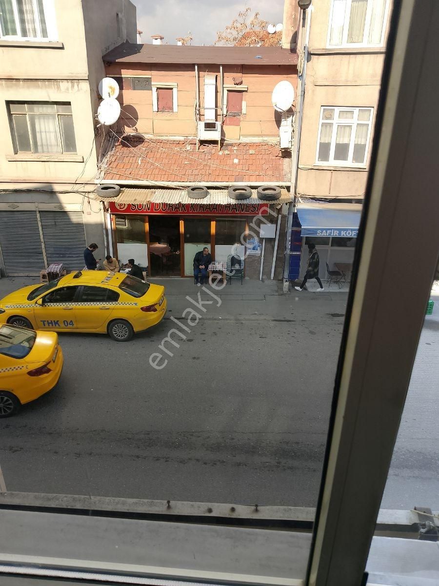 Yedikule Caddesi'nde 3 Katlı 240 Mt Komple Bina 65.000 - Görsel 21