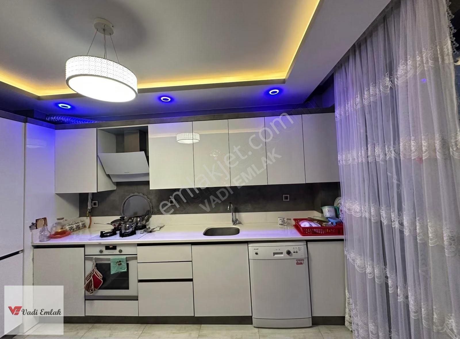 Esentepe Mahallesi 3+1 Satılık Daire | Vadi Emlak - Görsel 11