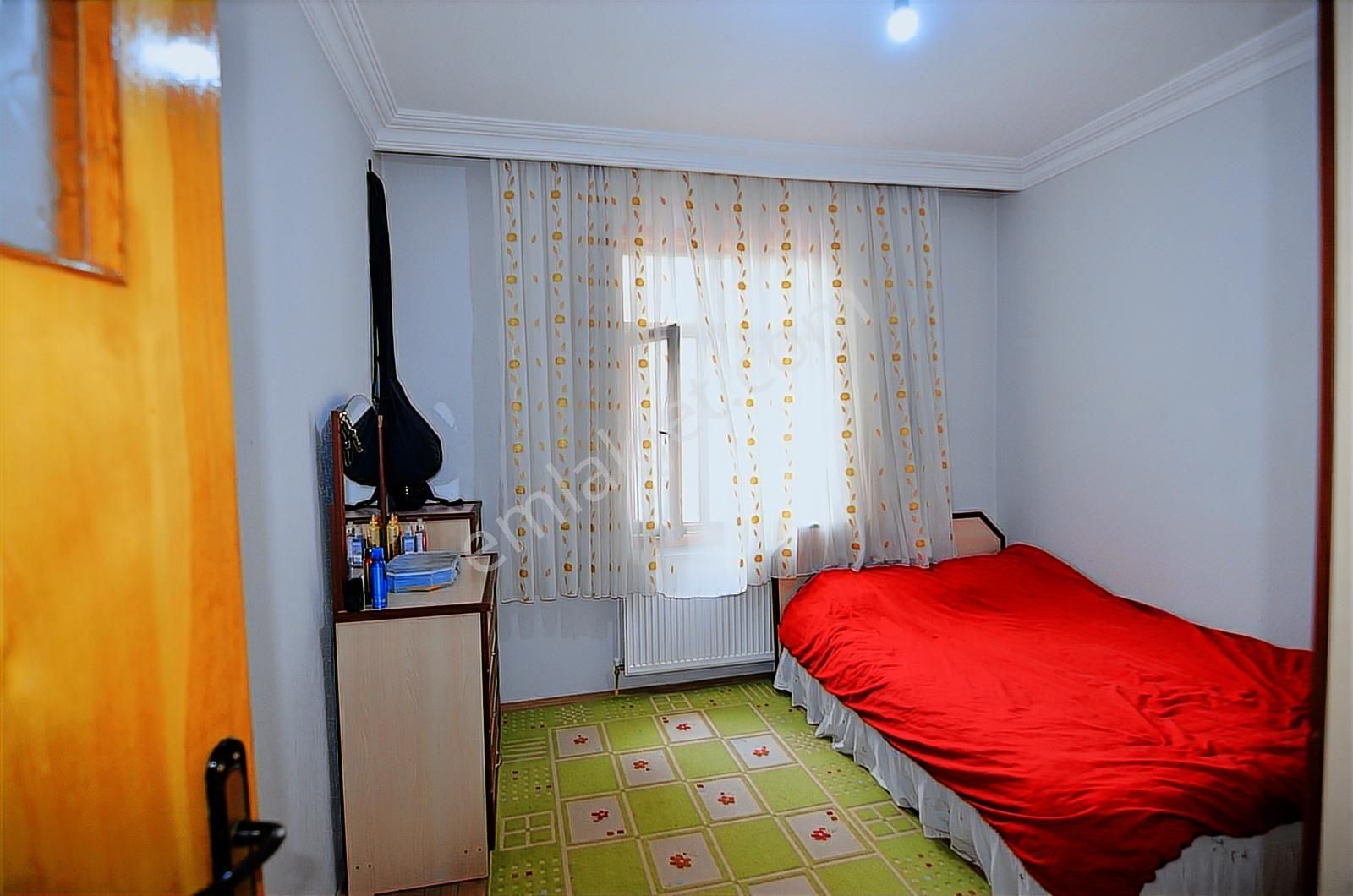 Talha Tozduman'dan Selçuker Center'ın Arkasında 130m2 Arakat 3+1 - Görsel 17