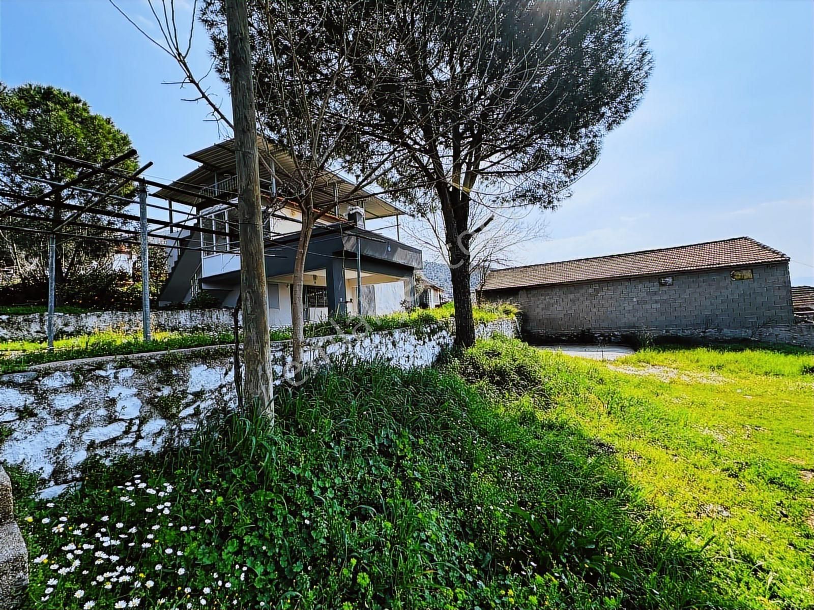 Milas İçme Mahallesinde Doğayla İç İçe Satılık Köy Evi - Görsel 12