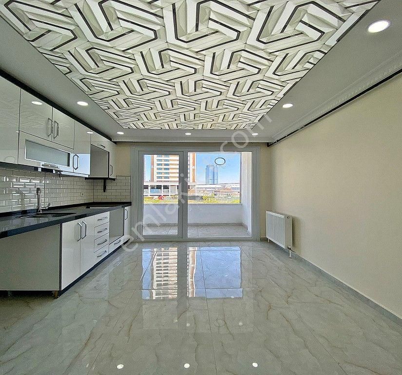 Krediye Uygun Akbatıya 5dk Mesafe Satılık Lüks 3+1 Genişm2 Daire - Görsel 2