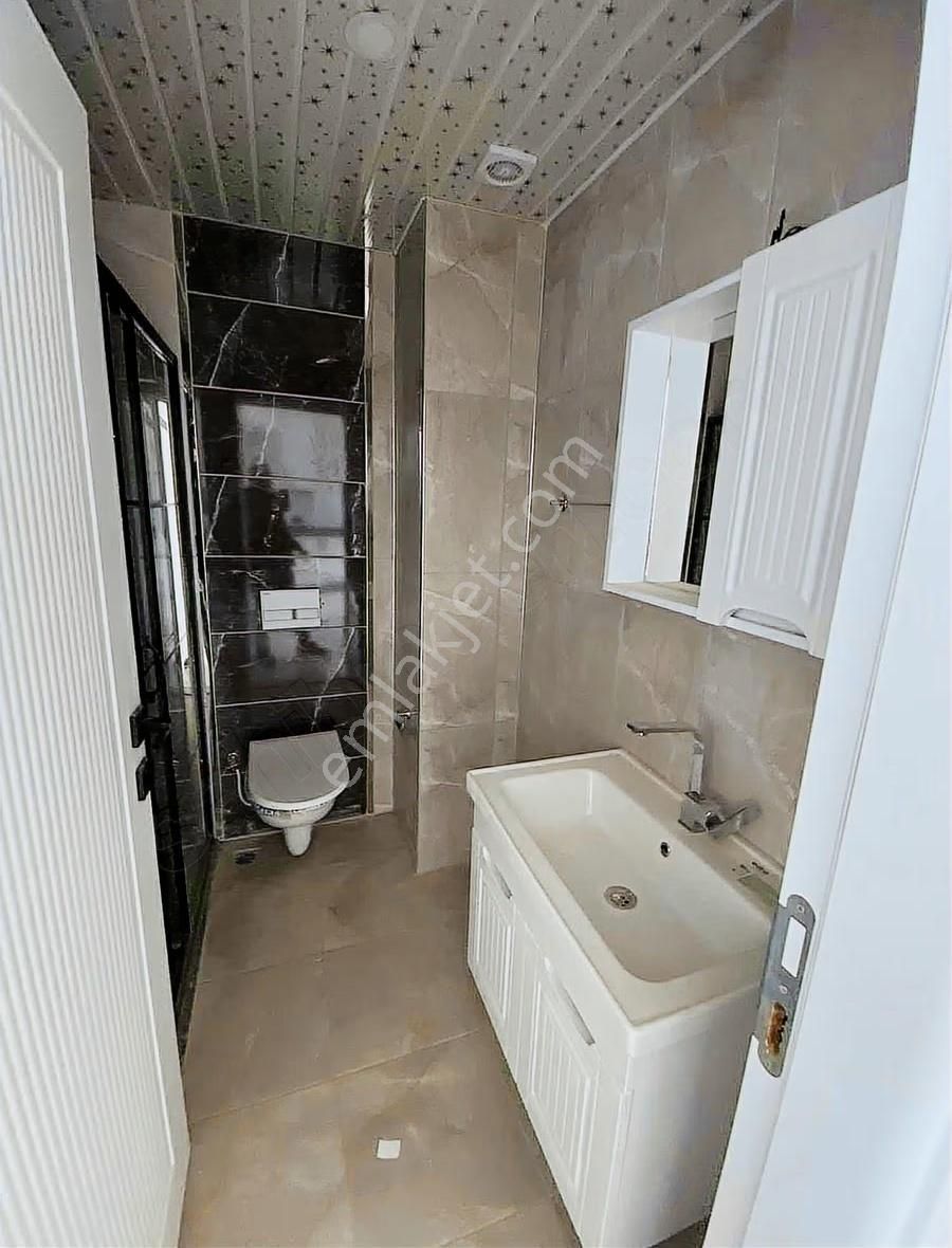 Ilıca Mahallesi'nde 1 + 1 Üçüncü Kat Çatılı Dairemiz Satılıktır - Görsel 15