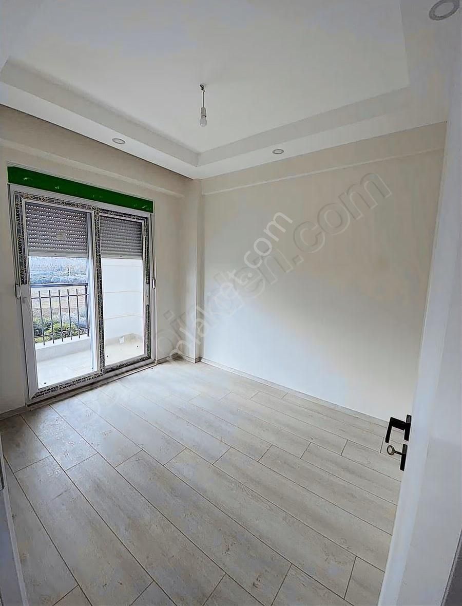 Ilıca Mahallesi'nde 1 + 1 Üçüncü Kat Çatılı Dairemiz Satılıktır - Görsel 8