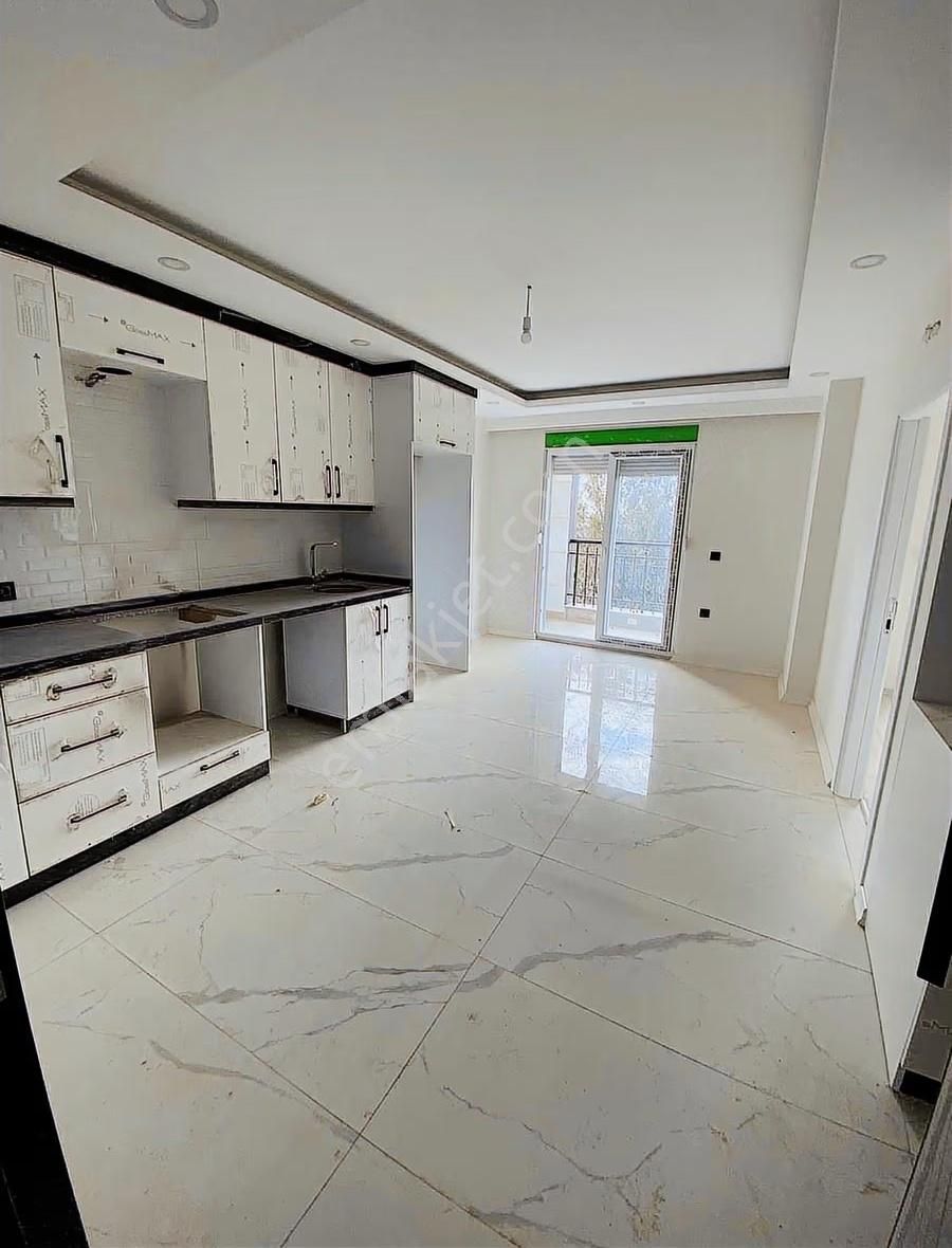 Ilıca Mahallesi'nde 1 + 1 Üçüncü Kat Çatılı Dairemiz Satılıktır - Görsel 7