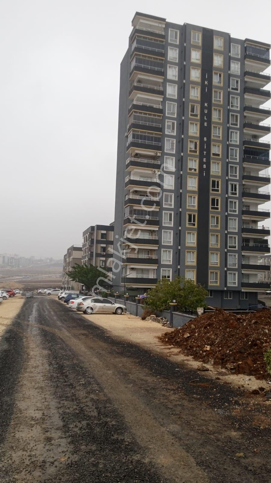 Seyrantepe'de Kiralık Eşyasız 1+1 Daire