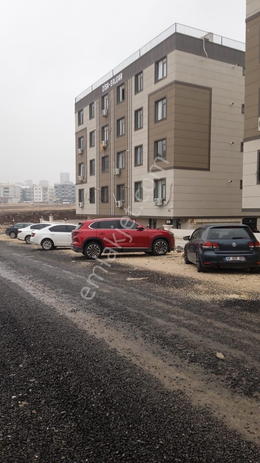 Seyrantepe'de Kiralık Eşyasız 1+1 Daire - Görsel 2