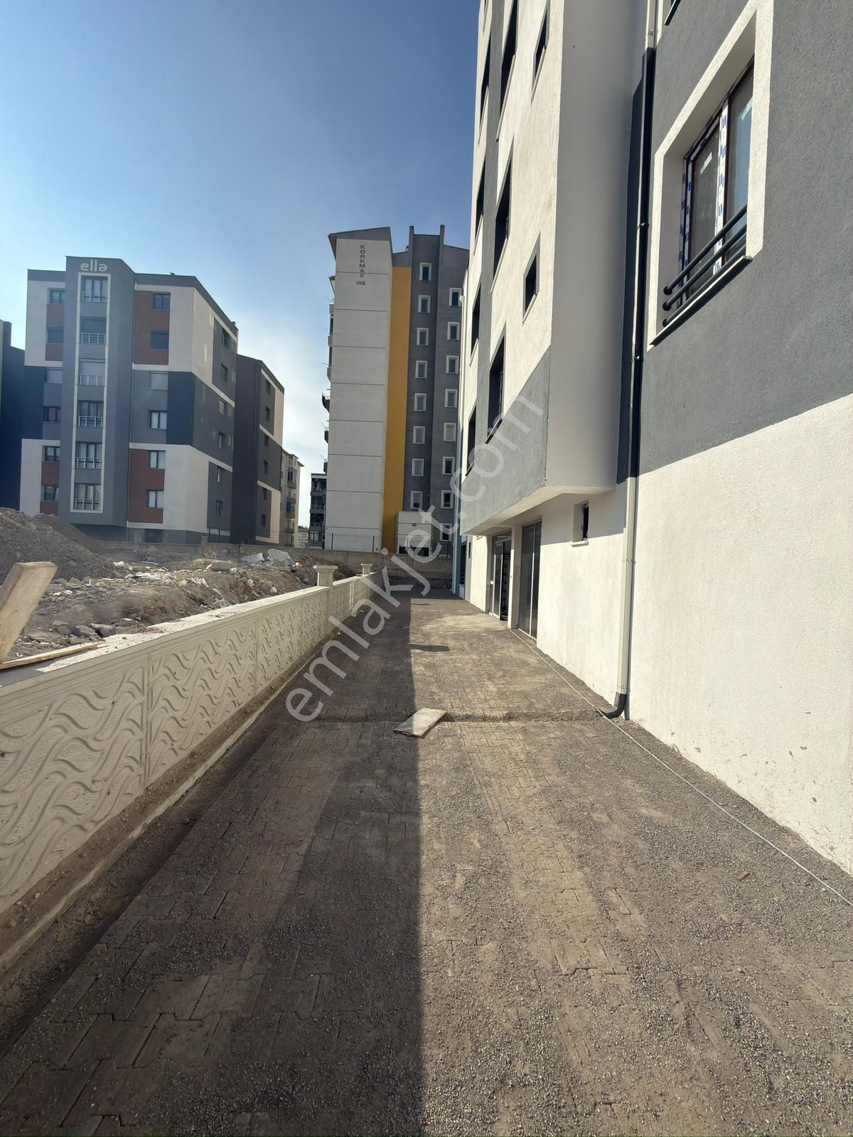 Mimsinde Cadde Üzeri Satılık Sıfır 2+1 - Görsel 10