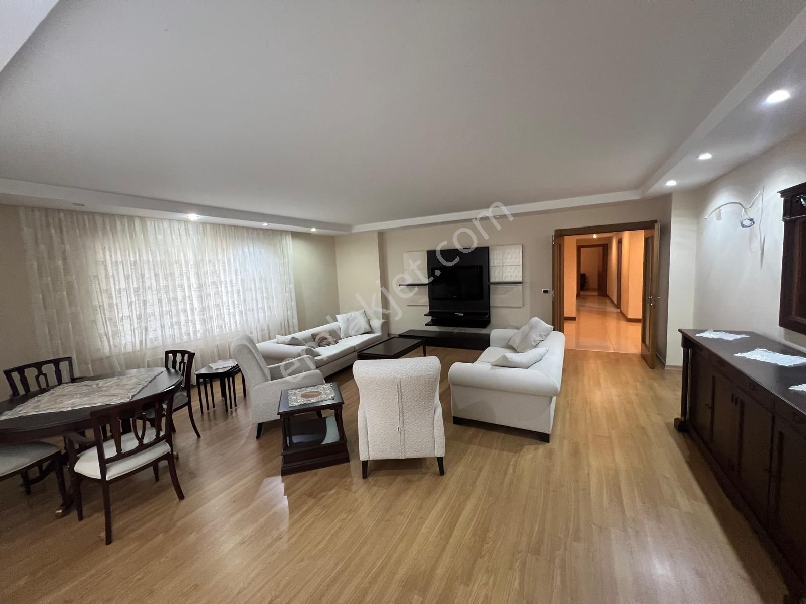 Rose Marine'de Bahçe Kullanımlı 210 M2 4+1 Mobilyalı Kiralık - Görsel 8