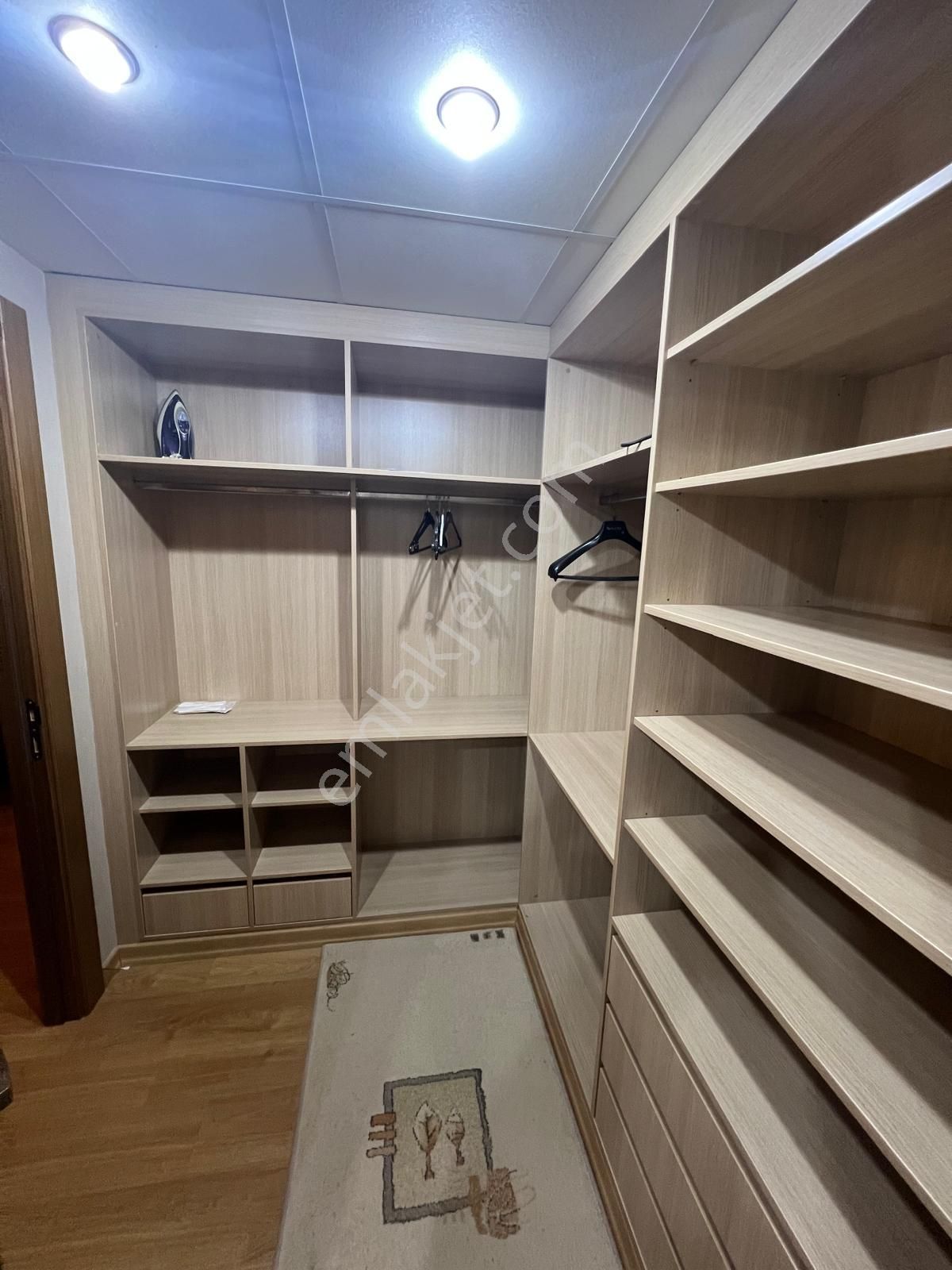 Rose Marine'de Bahçe Kullanımlı 210 M2 4+1 Mobilyalı Kiralık - Görsel 24