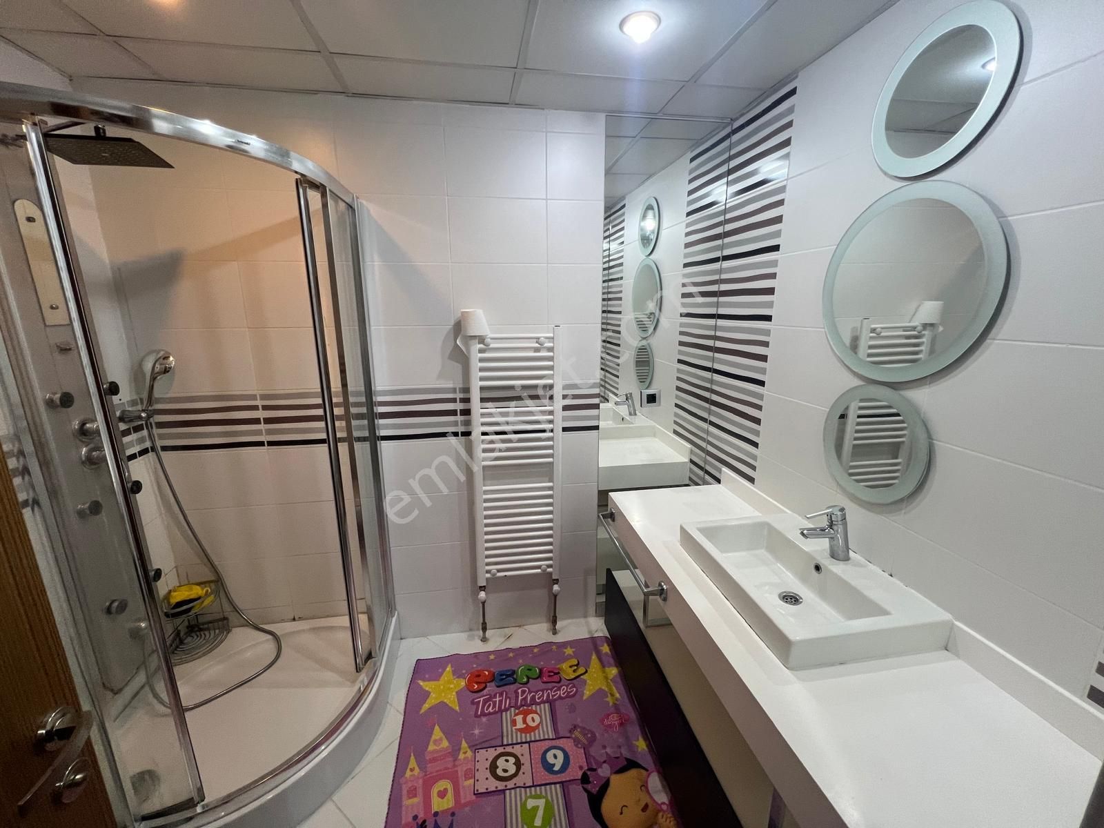 Rose Marine'de Bahçe Kullanımlı 210 M2 4+1 Mobilyalı Kiralık - Görsel 20