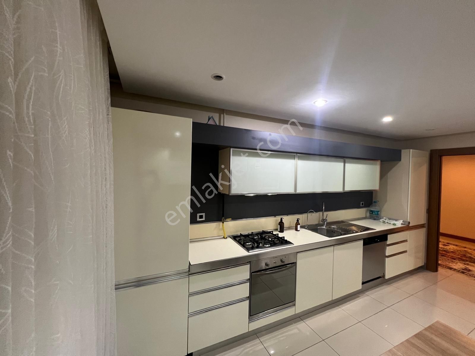 Rose Marine'de Bahçe Kullanımlı 210 M2 4+1 Mobilyalı Kiralık - Görsel 6