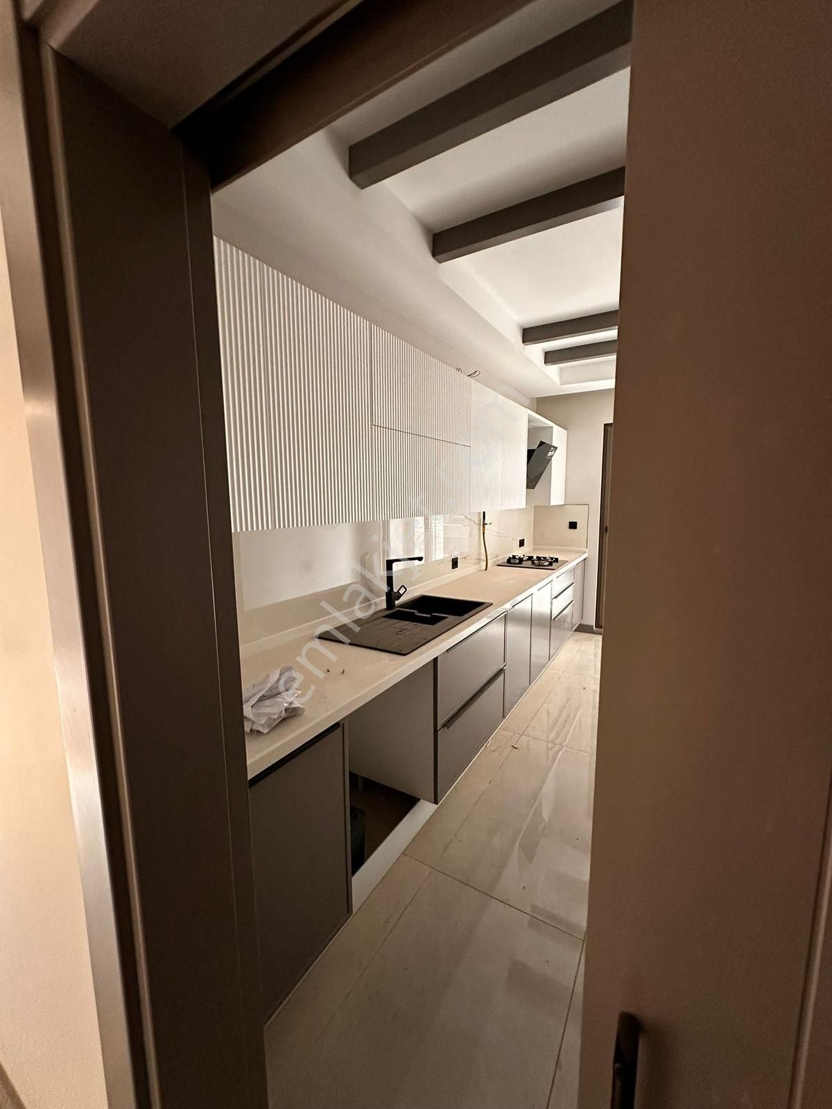 Setel Premiumdan Balkan Mah.sıfır Donanımlı 3+1 Lüks Daire - Görsel 17