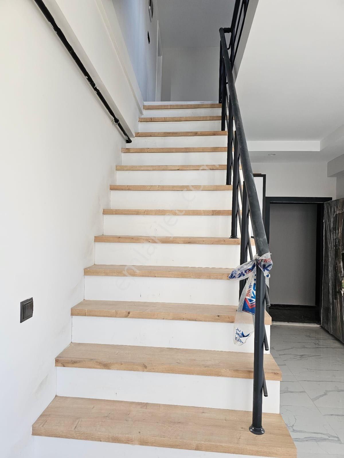 Genç Emlak’tan Satılık 2+1 Dublex Daire - Görsel 7