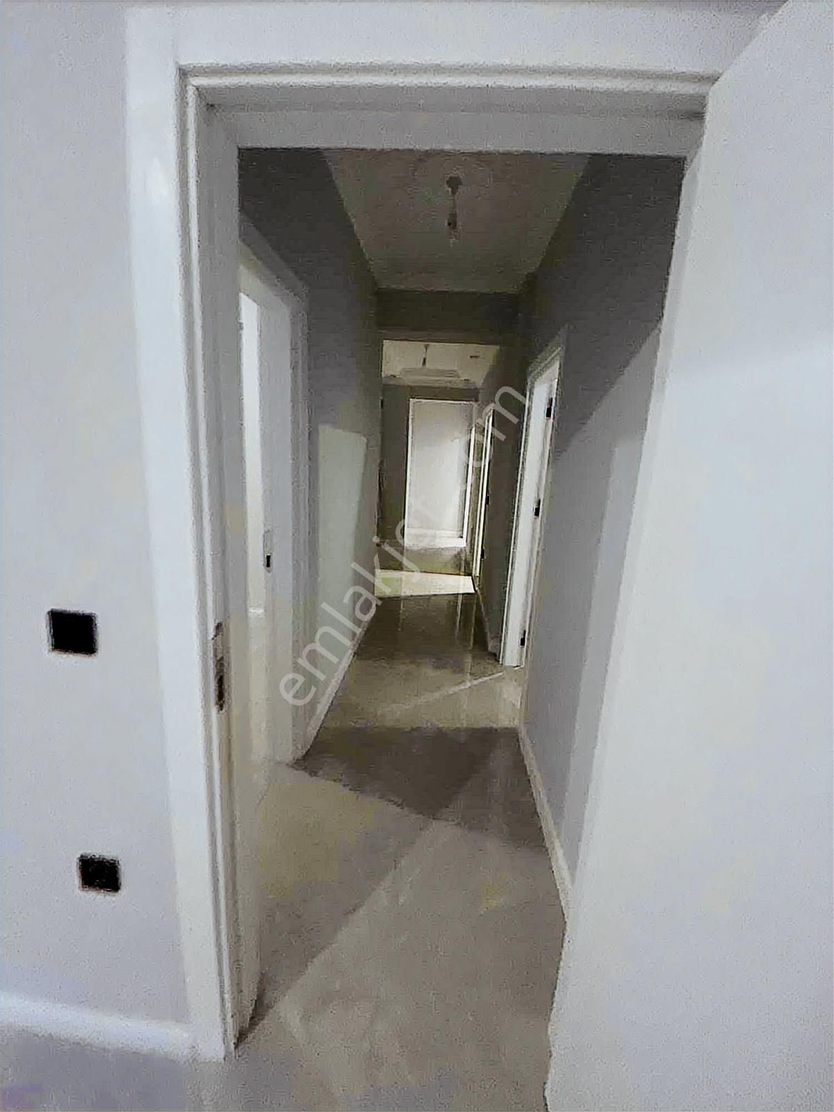 Adapazarı Merkez Ozanlarda 3+1 Sıfır Ebeveyn Banyolu - Görsel 22