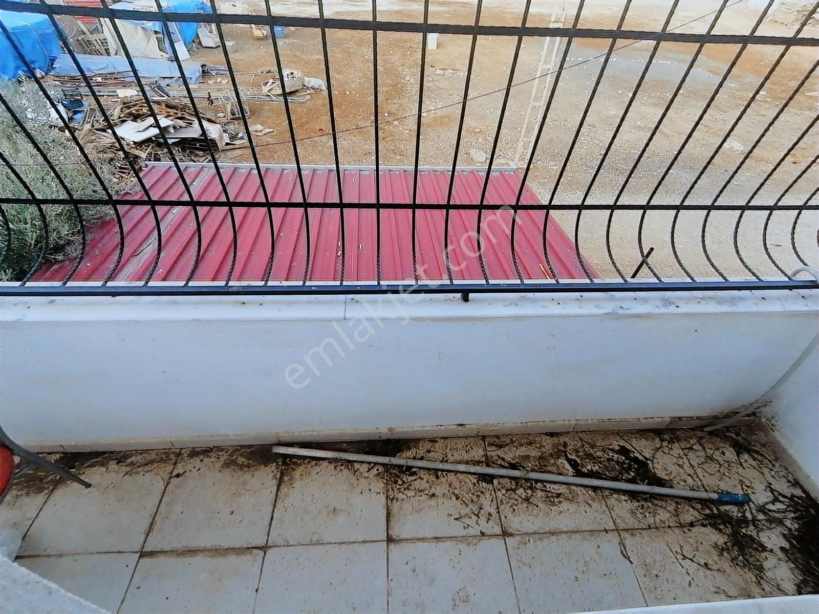 Takasa Uygun 210 M2 Tek Tapu Arsada 3 Katlı Müstakil Ev - Görsel 6