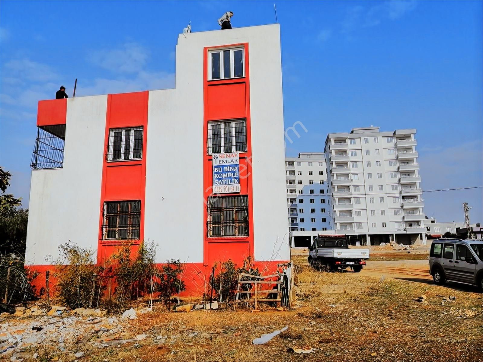 Takasa Uygun 210 M2 Tek Tapu Arsada 3 Katlı Müstakil Ev