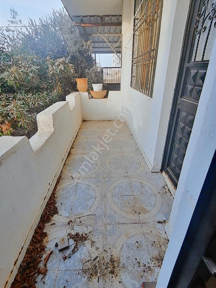 Takasa Uygun 210 M2 Tek Tapu Arsada 3 Katlı Müstakil Ev - Görsel 13